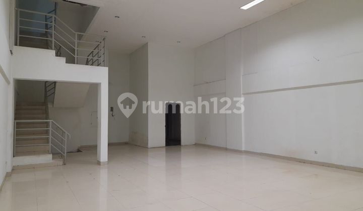 quick sale ready-to-occupy shop house in kelapa gading