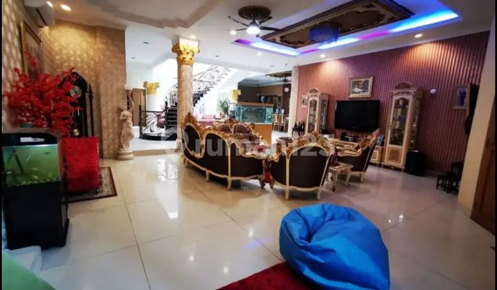 quick sale luxury house in exclusive sunter area quick sale luxury house in exclusive sunter area