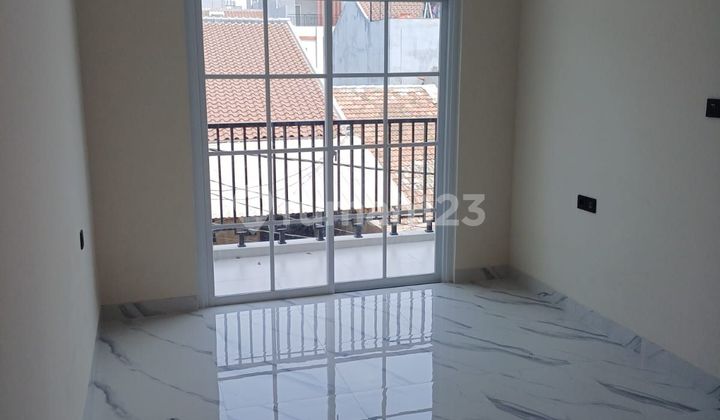 Jual cepat rumah bagus minimalis di kelapa gading