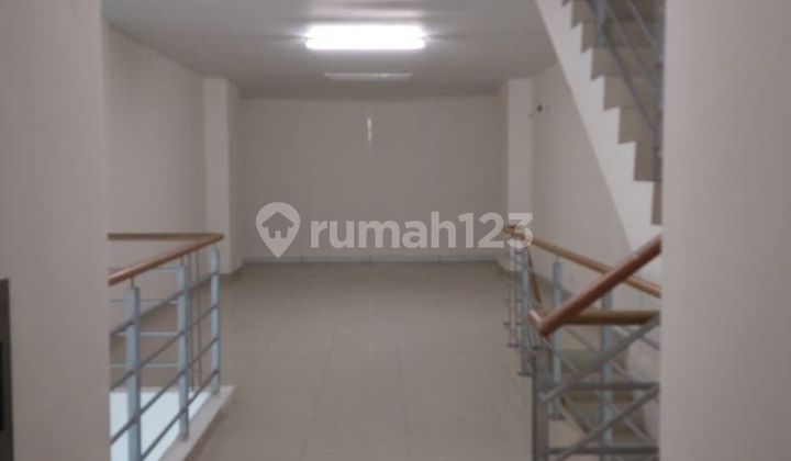 Selling connected shop houses, can buy 1 shop house also 2