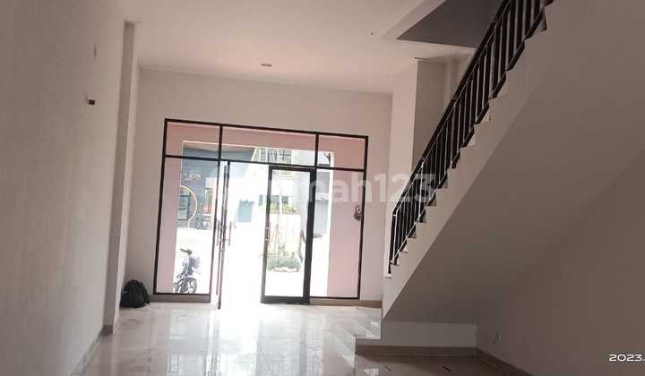 Quick Sale Shop House in Sedayu Kelapa Gading Quick Sale Shop House in Sedayu Kelapa Gading