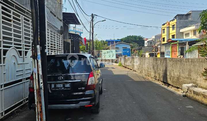 For Sale, Shophouse Suitable for Living. 2