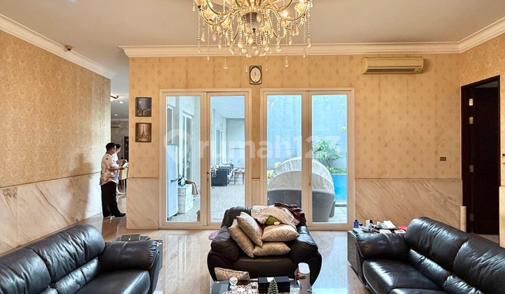 Rumah Menarik di Patal Senayan, Senayan, Jaksel 2