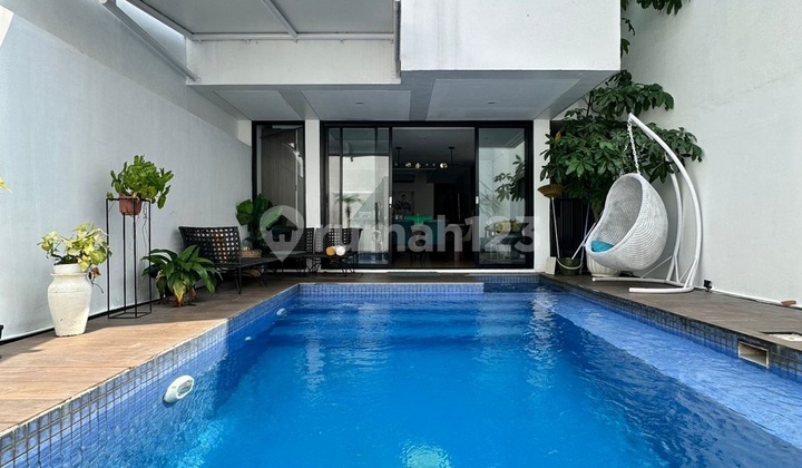 RUMAH TOWNHOUSE URBANLIVING at Jl PAHLAWAN, GANDARIA, JAKSEL