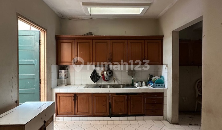 RUMAH BAGUS di Jl SUREN, SENOPATI, KEBAYORAN BARU, JAKSEL 2