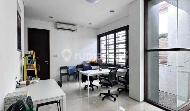 RUMAH BAGUS, MODERN di Jl MARGAGUNA, RADIO DALAM, JAKSEL 2