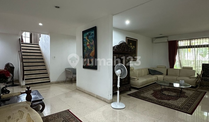 RUMAH LUAS dan ASRI di Jl KERTANEGARA, KEBAYORAN BARU, JAKSEL RUMAH LUAS dan ASRI di Jl KERTANEGARA, KEBAYORAN BARU, JAKSEL