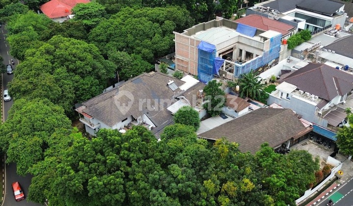 RUKO / KANTOR ZONA KOMERSIAL di Jl PRAPANCA RAYA / KEBAYORAN BARU, JAKSEL 