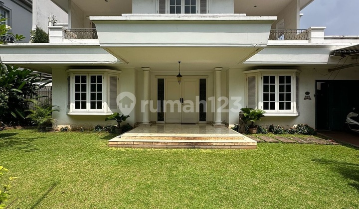 HOUSE near SENAYAN CITY on SIMPRUG GOLF St, KEBAYORAN LAMA, SOUTH JAKARTA 2