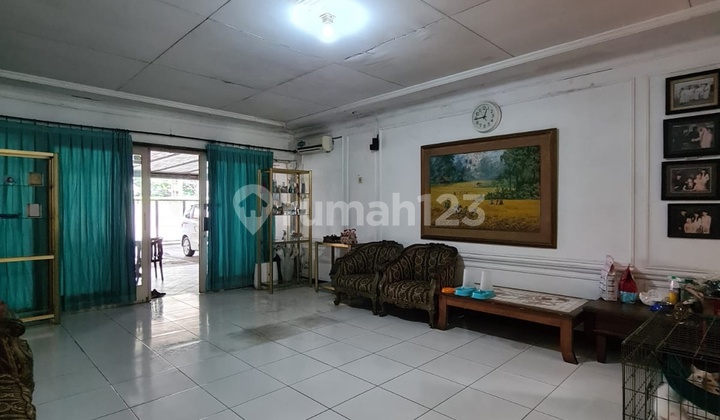 RUMAH ZONA KOMERSIAL di Jl DUREN TIGA RAYA, JAKSEL 2