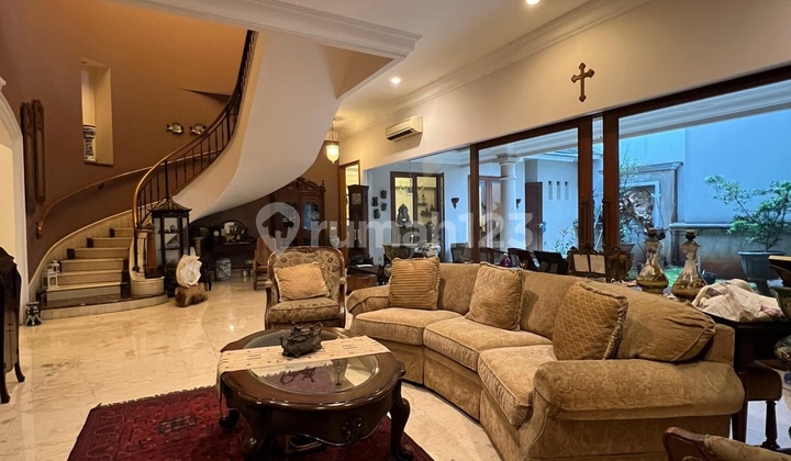 HOUSE at Jl WIJAYA / MELAWAI, KEBAYORAN BARU, SOUTH JAKARTA