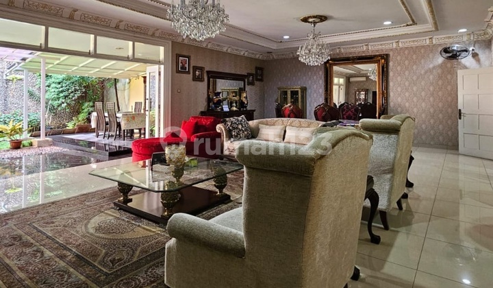 Rumah Bagus di Jl Hangtuah / Kebayoran Baru, Jaksel Rumah Bagus di Jl Hangtuah / Kebayoran Baru, Jaksel