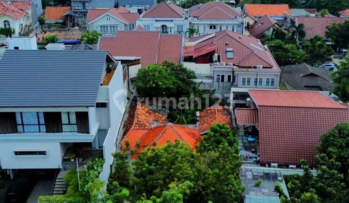 RUMAH STRATEGIS di Jl CIPAKU, SENOPATI, KEBAYORAN BARU, JAKSEL RUMAH STRATEGIS di Jl CIPAKU, SENOPATI, KEBAYORAN BARU, JAKSEL