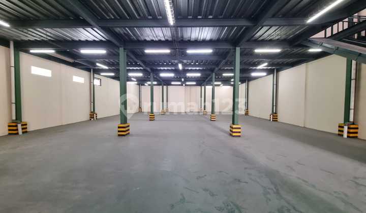 Disewa Gudang Luas 1.425 M² (17X42), Kertajaya, Kec. Penjaringan, Jakarta Utara
