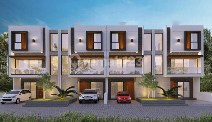 Dijual Rumah 3 Lantai Bagus di Taman Surya 5