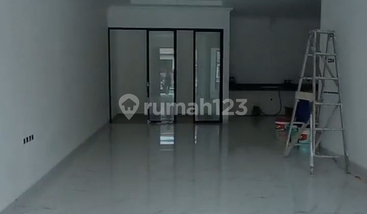 Rumah di Alam Sutera Flamboyan 2