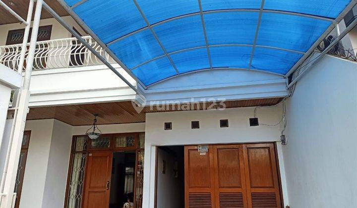 Dijual rumah Bagus di Kemanggisan jak bar 2