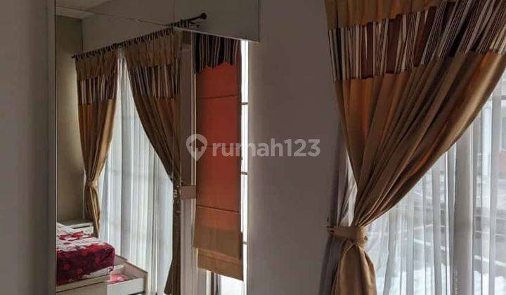 Dijual Rumah 2 Lantai di green Lake city 1