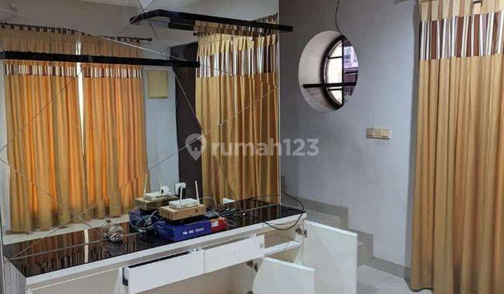 Dijual Rumah 2 Lantai di green Lake city 2