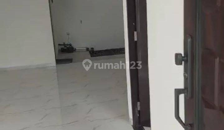 Dijual Rumah SHM Bagus di metland puri  2