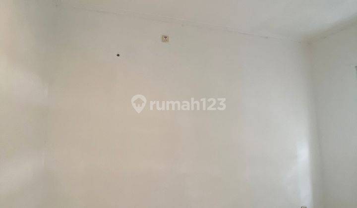 Dijual Rumah Utara di green Lake city hook 1