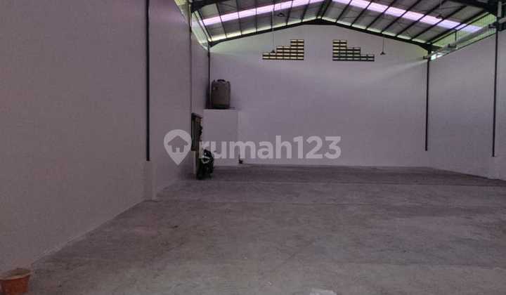 Disewa Gudang Baru LB 900 M², Kec. Jati Uwung, Kab. Tangerang