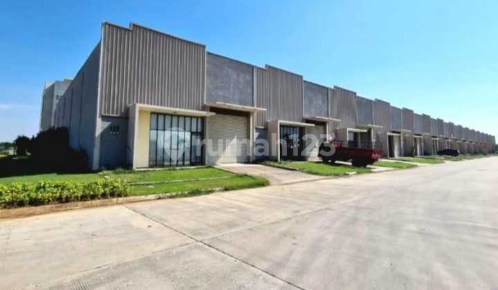 Warehouse for Rent Per 3 Months / 6 Months, Land Area 456 m², Building Area 360 m², Teluk Naga District, Tangerang Regency