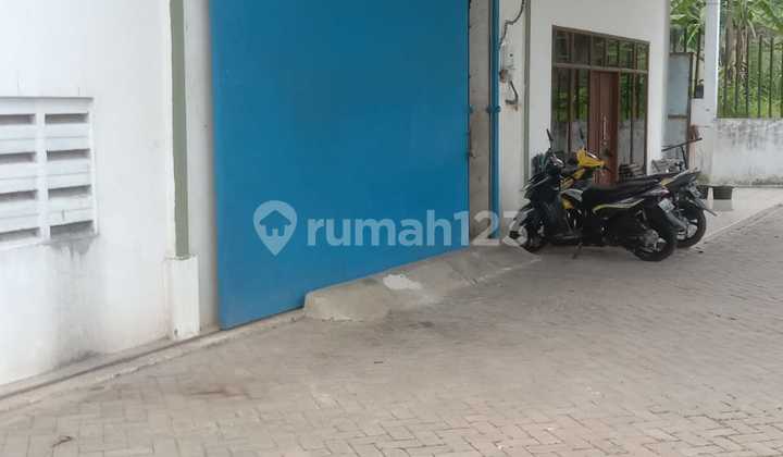 For Rent Factory Land Area 6,400 m², Building Area 2,500 m², Curug Sub-district, Tangerang Regency