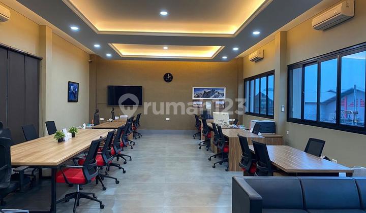 For Sale: Attached Warehouse and Office, Land Area 1,200 M², Building Area 1,550 M², Salembaran, Kosambi District, Tangerang Regency