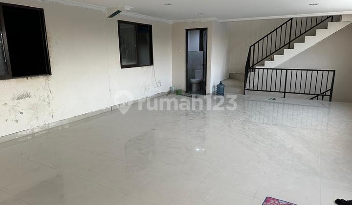 For Rent: 1,110 M² Warehouse, Daan Mogot, Tangerang For Rent: 1,110 M² Warehouse, Daan Mogot, Tangerang