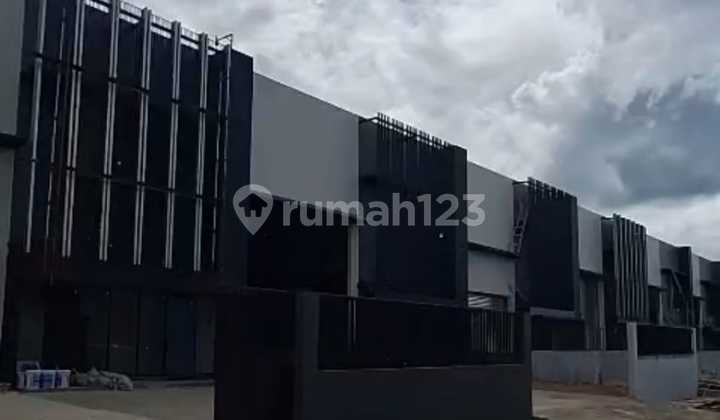 Warehouse for Rent, Land Area 516 M², Building Area 432 M², Legok Subdistrict, Tangerang Regency