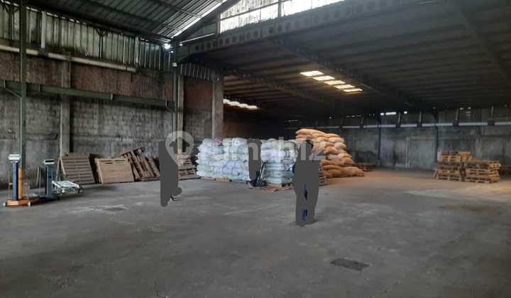 For Rent Warehouse LT 2,900 M², LB 2,000 M², Cipondoh, Tangerang City