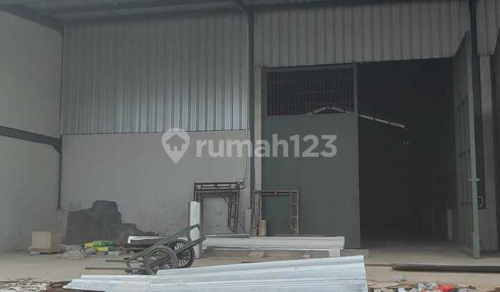 For Rent Warehouse LT 432 M², LB 360 M², Jurumudi, Benda Subdistrict, Tangerang City For Rent Warehouse LT 432 M², LB 360 M², Jurumudi, Benda Subdistrict, Tangerang City
