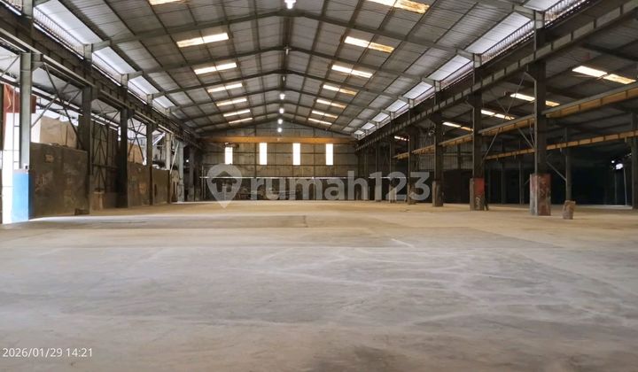 Warehouse for Rent, Land Area 2,400 m², Building Area 1,900 m², Plot Dpr, Block C, Cipondoh Subdistrict, Tangerang City