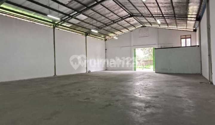 For Rent Warehouse LT 405 m², LB 375 m², Cikupa, Tangerang Regency For Rent Warehouse LT 405 m², LB 375 m², Cikupa, Tangerang Regency