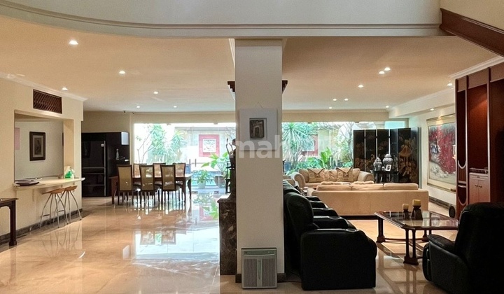 Rumah Mewah di Jl Duta Permai, Pondok Indah, Jaksel Rumah Mewah di Jl Duta Permai, Pondok Indah, Jaksel