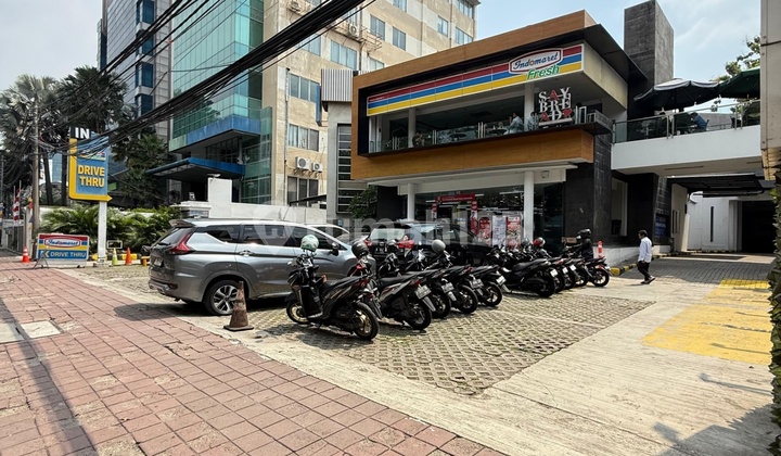 STRATEGIC BUSINESS BUILDING on Jl TOMANG RAYA, GROGOL, WEST JAKARTA STRATEGIC BUSINESS BUILDING on Jl TOMANG RAYA, GROGOL, WEST JAKARTA