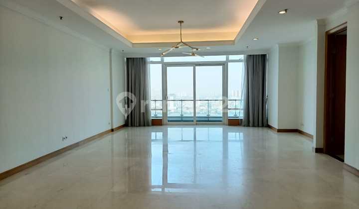 Disewakan Apt di atas Mall Grand Indonesia Unfurnished 3 BR