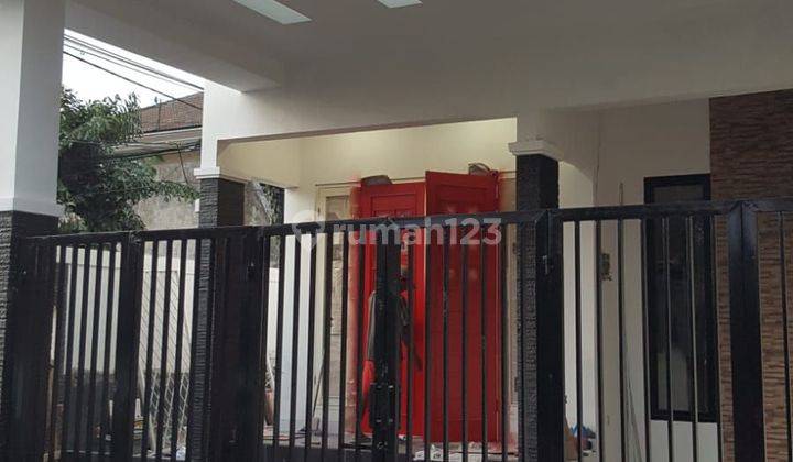 RUMAH BAGUS SIAP HUNI DI CIPETE HARGA MINIMALIS DEKAT MRT 1