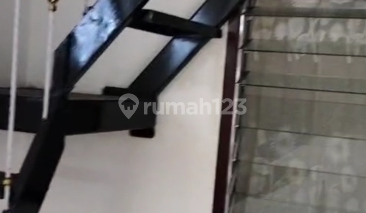 Annual Rental House in Kopo Rapih Area Annual Rental House in Kopo Rapih Area