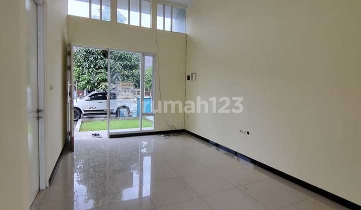 Minimalist House in Kopo Area 2