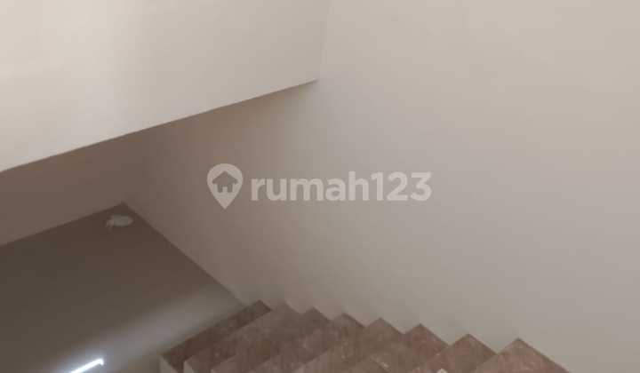 Minimalist New House in Soeta Bubat Area 2