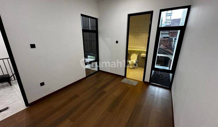 Rumah Minimalis Kopo 2 Lantai Bagus  2