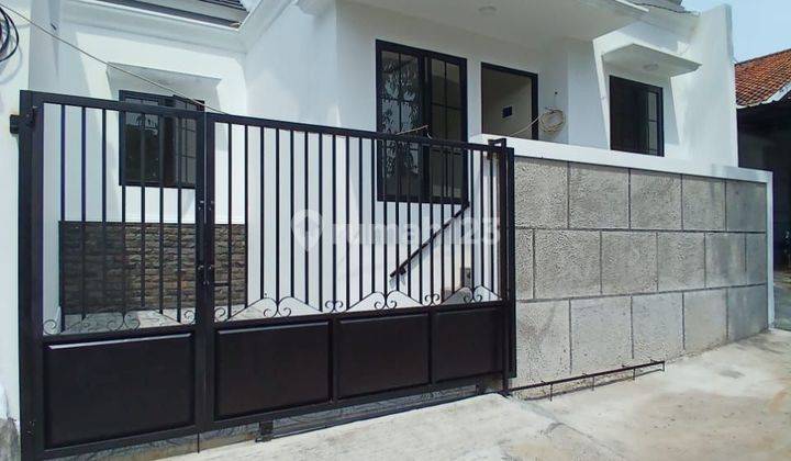 Rumah Cantik Minimalis Modern 1 lantai di Kalimulya Depok 1