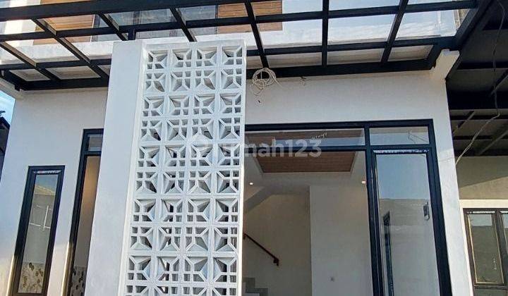 Rumah Bergaya Scandinavian Exclusive Terdiri Dari 6 Unit Lokasi Beji Depok 1