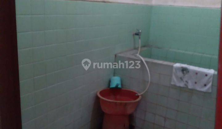 Rumah nol jalan dekat Stasiun Madiun dan RS Santa Clara 2