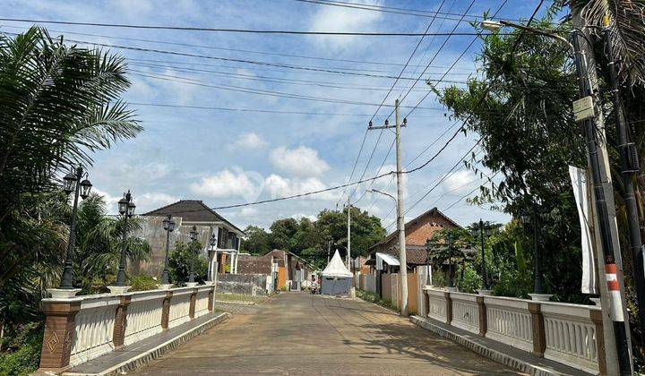 Rumah villa minimalis modern di dataran tinggi Kota Malang 2