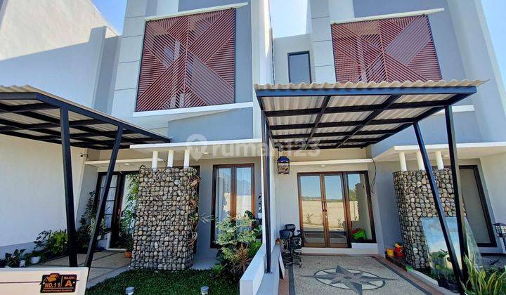 Rumah modern elegan di perbatasan kota Batu dan Malang 2