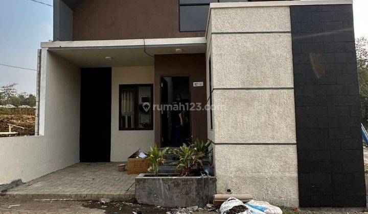 Rumah eksotis scandinavian dekat exit tol Sawojajar 1