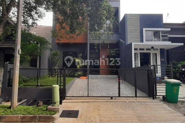 Dijual Rumah Baru Design Industrial Contemporer di Bsd Giriloka 1